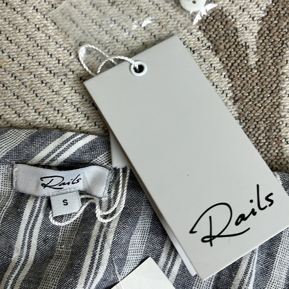 RAILS BROOKLYN Sleeveless Linen Blend JUMPSUIT IN PORTO STRIPE, size small - Picture 12 of 17